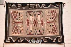 ATQ LARGE Navajo Rug Native American Indian 55x38 Pictorial Feather Teec Nos Pos
