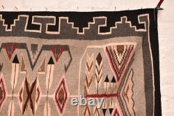 ATQ LARGE Navajo Rug Native American Indian 55x38 Pictorial Feather Teec Nos Pos
