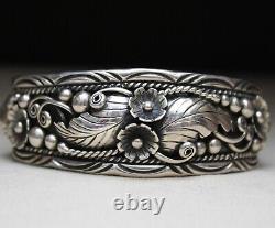 Angela Lee Vintage Native American Navajo Sterling Silver Foliate Cuff Bracelet