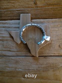 Beautiful Native American Navajo Handcrafted Sterling Silver Bangle Bracelet