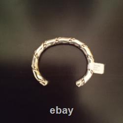 Beautiful Native American Navajo Handcrafted Sterling Silver Bangle Bracelet