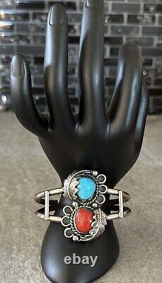 Beautiful vintage Native American Navajo silver turquoise & coral bracelet
