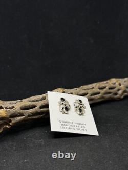 Handmade Native American Navajo black onyx Sterling Silver leaf post earrings