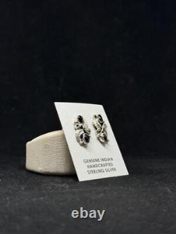 Handmade Native American Navajo black onyx Sterling Silver leaf post earrings