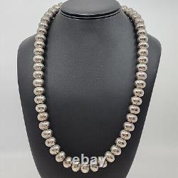 Handmade Navajo Native American Peals 13mm Beaded Necklace 24