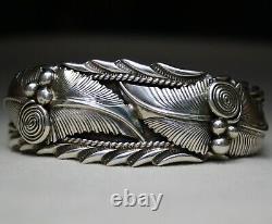 Lee Chee Vintage Native American Navajo Sterling Silver Foliate Cuff Bracelet