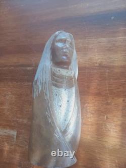NATIVE AMERICAN Navajo Alabaster CARVED STONE INDIAN by Artist ROLAND BEYALE'96