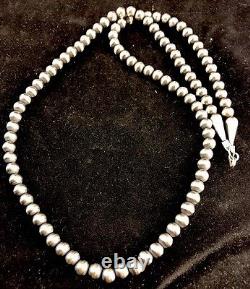 Native American 4mm Sterling Silver Navajo Pearls 26 Hook & Eye Cone Necklace