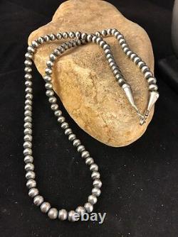Native American 4mm Sterling Silver Navajo Pearls 26 Hook & Eye Cone Necklace
