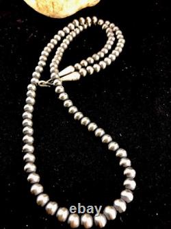 Native American 5mm Sterling Silver Beads Navajo 24 Hook & Eye Cone Necklace