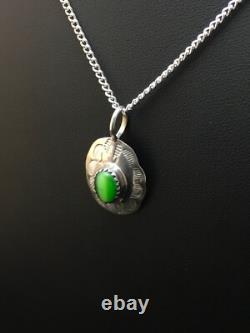 Native American Green Malachite Pendant Navajo Sterling Silver Necklace 08956
