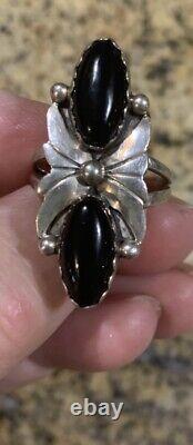 Native American Navajo Black Onyx & Sterling Silver Ring Signed A