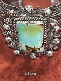 Native American Navajo Handmade Sterling Silver Turquoise Design Cuff/Bracelet