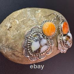 Native American Navajo Heart Wildhorse With Round Orange Spiney Oyster Shell