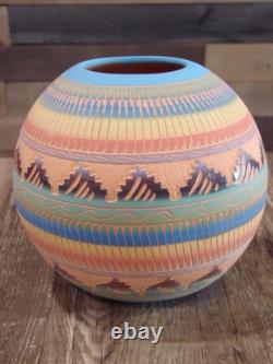 Native American Navajo Indian Hand Etched & Hand Painted Pottery Charlie