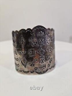 Native American Navajo Large Cuff Bracelet Sterling Silver 81.2g, 83