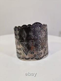 Native American Navajo Large Cuff Bracelet Sterling Silver 81.2g, 83