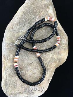 Native American Navajo MOP Black Onyx Spiny Sterling Silver Necklace 18 10012