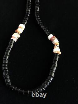 Native American Navajo MOP Black Onyx Spiny Sterling Silver Necklace 18 10012