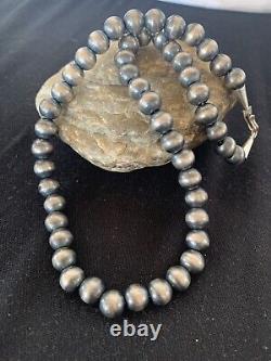 Native American Navajo Pearls 10 mm Sterling Silver Bead Necklace 18 00379