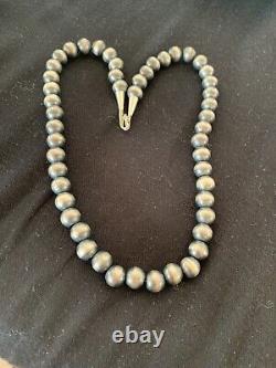 Native American Navajo Pearls 10 mm Sterling Silver Bead Necklace 18 00379