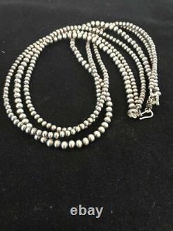 Native American Navajo Pearls Graduated 3 Strands Sterling Silver Necklace 18