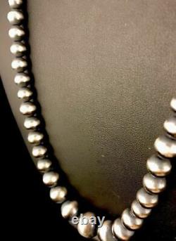 Native American Navajo Pearls Graduated Sterling Silver Bead Necklace 20 341