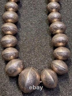 Native American Navajo Pearls Graduated Sterling Silver Bead Necklace 26.5