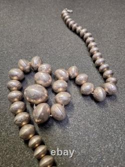 Native American Navajo Pearls Graduated Sterling Silver Bead Necklace 26.5