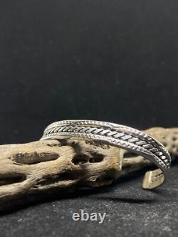 Native American Navajo Plain Sterling Twisted Silver Cuff Bracelet signed