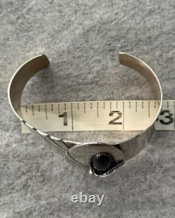 Native American Navajo RICK TOLINO Onyx ASYMMETRICAL Sterling LRG Bracelet 47g