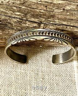 Native American Navajo SS 925 cuff with 14 kt overlay, nice design, maker HT 20gr