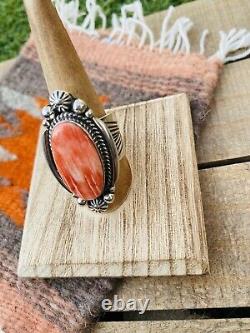 Native American Navajo Spiny And Sterling Silver Ring Size 8.5