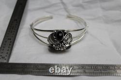 Native American Navajo Sterling Silver Black Onyx Bracelet Cuff Native American Navajo Sterling Silver Black Onyx Bracelet Cuff