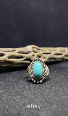 Native American Navajo Sterling Silver Fox Turquoise Ring Size 7.5 signed