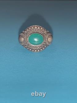 Native American Navajo Turquoise gemstone ring size6