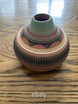 Native American Navajo Vase By Susie Charlie