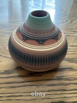 Native American Navajo Vase By Susie Charlie