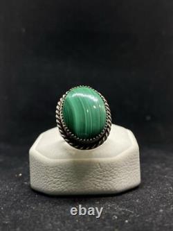 Native American Navajo malachite Sterling Silver circular Ring Size 10