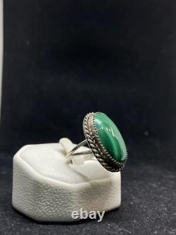 Native American Navajo malachite Sterling Silver circular Ring Size 10