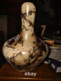 Native American Pottery Navajo Indian Horsehair Wedding Vase Hand Etched Signed