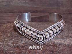 Native American Sterling Silver Ribbed Melon 1/2 V Bracelet by Thomas Charley