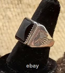 Navajo Black Onyx Size 8 Sterling Silver Ring Native American Vintage USA