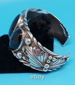 Navajo Bracelet Black Onyx & Sterling Silver Cuff Native American Vintage USA