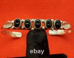 Navajo Bracelet Black Onyx & Sterling Silver Cuff Native American Vintage USA