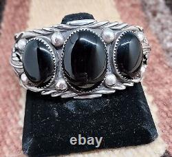Navajo Bracelet Black Onyx & Sterling Silver Cuff Native American Vintage USA