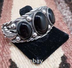 Navajo Bracelet Black Onyx & Sterling Silver Cuff Native American Vintage USA