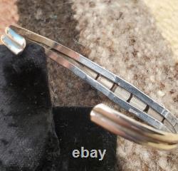 Navajo Bracelet Black Onyx & Sterling Silver Cuff Native American Vintage USA