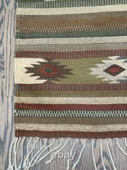 Navajo Native American Wool Rug 55x 31Southwestern Knotted Fringe Clean