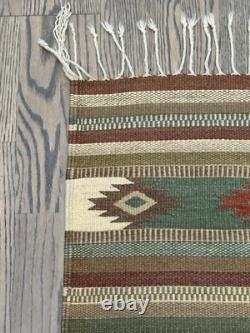 Navajo Native American Wool Rug 55x 31Southwestern Knotted Fringe Clean